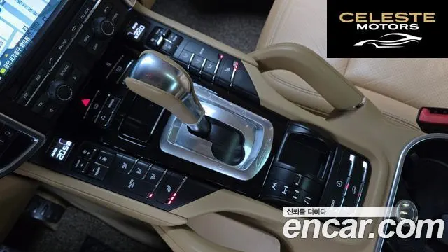 PORSCHE Cayenne 3.6 2013 — photo 9 sur 20