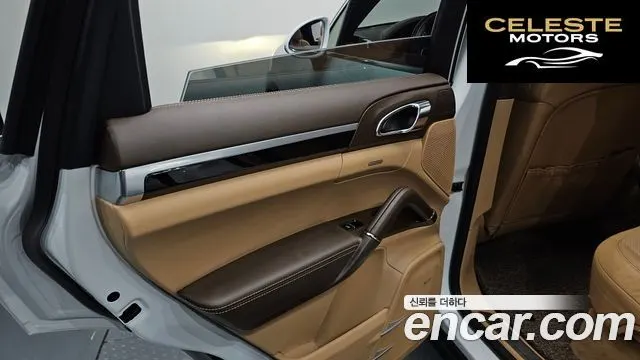 PORSCHE Cayenne 4.2 S 2015 — photo 14 sur 34