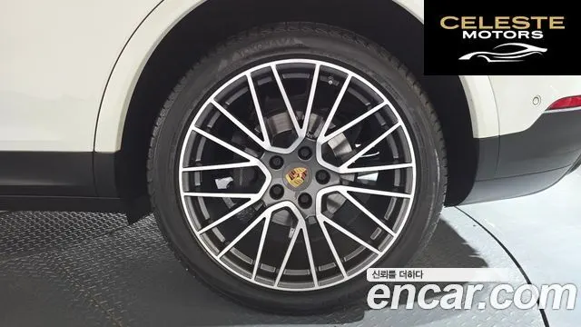 PORSCHE Cayenne (PO536) 3.0 Coupé 2021 — photo 6 sur 33
