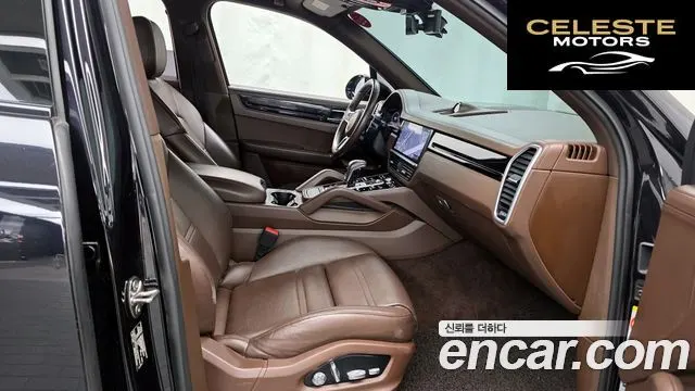 PORSCHE Cayenne (PO536) 3.0 2019 — photo 17 sur 32