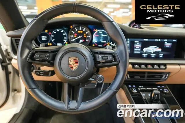 PORSCHE 911 (992) Carrera 4S 2020 — photo 13 sur 26
