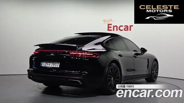 PORSCHE Panamera (971) 3.0 AWD 2018 — photo 2 sur 33