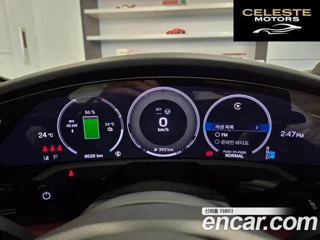 PORSCHE Taycan Turbo 2025 — photo 8 sur 18