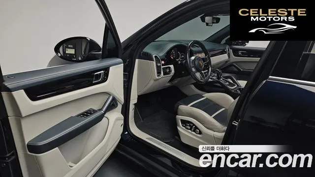 PORSCHE Cayenne (PO536) 3.0 2021 — photo 12 sur 32