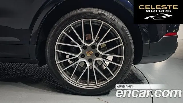 PORSCHE Cayenne (PO536) 3.0 2021 — photo 6 sur 32