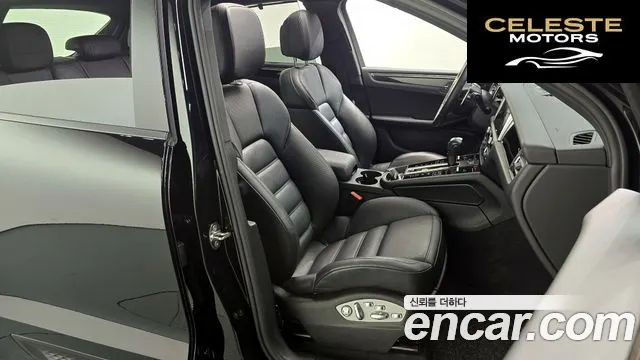 PORSCHE Macan 2.0 2024 — photo 12 sur 20