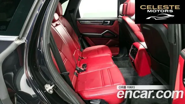 PORSCHE Cayenne (PO536) 3.0 2019 — photo 18 sur 39