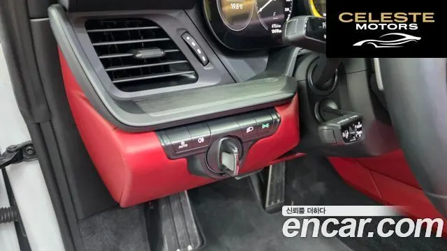 PORSCHE 911 (992) Carrera GTS Cabriolet 2022 — photo 17 sur 26