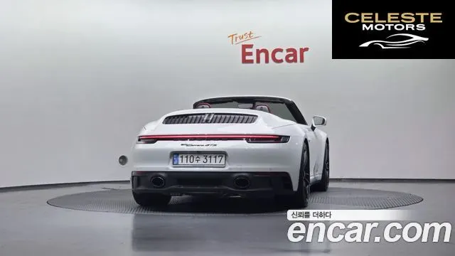 PORSCHE 911 (992) Carrera GTS Cabriolet 2022 — photo 4 sur 26