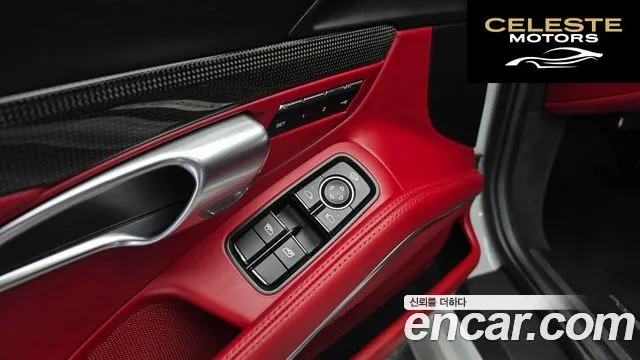 PORSCHE 718 Boxster 4.0 GTS 2022 — photo 25 sur 32