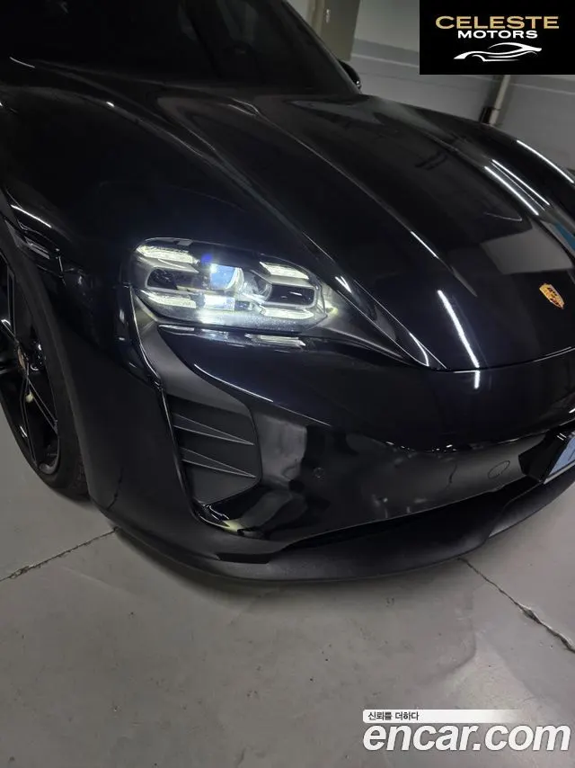 PORSCHE Taycan 2022 — photo 2 sur 26