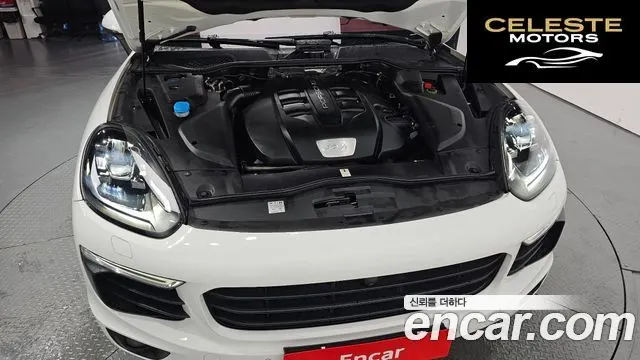 PORSCHE Cayenne 3.0 Edition 2017 — photo 6 sur 26