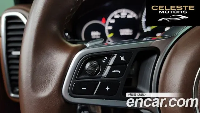 PORSCHE Cayenne (PO536) 3.0 E-High 2020 — photo 23 sur 40
