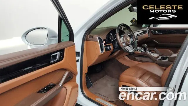 PORSCHE Cayenne (PO536) 3.0 E-High 2020 — photo 13 sur 40