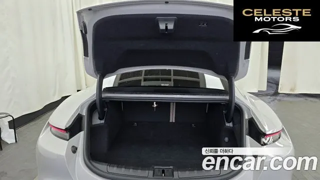 PORSCHE Taycan 2024 — photo 20 sur 20