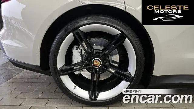 PORSCHE Taycan 2024 — photo 5 sur 20