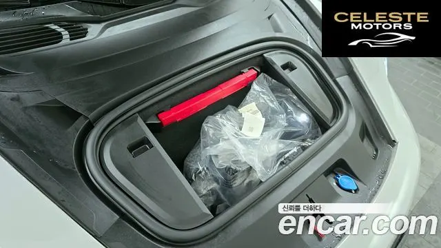 PORSCHE Taycan 2024 — photo 6 sur 20