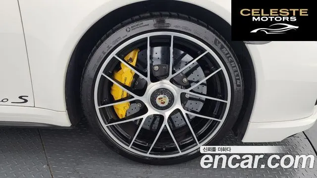 PORSCHE 911 Turbo S Cabriolet 2019 — photo 6 sur 30