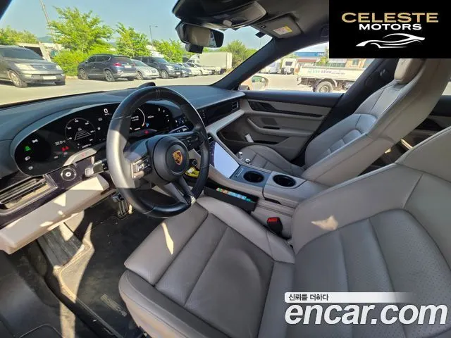 PORSCHE Taycan 2023 — photo 8 sur 16