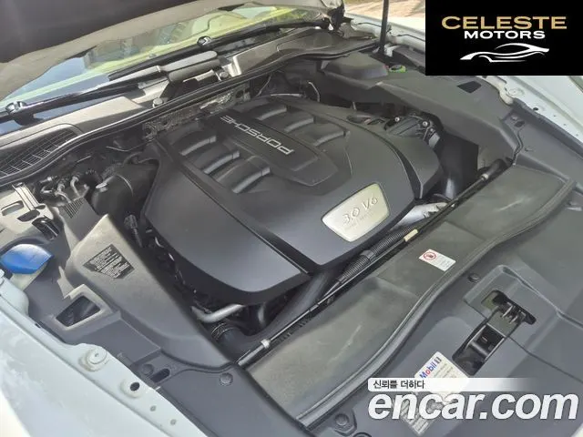 PORSCHE Cayenne 3.0 2012 — photo 18 sur 26