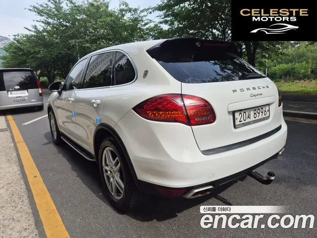 PORSCHE Cayenne 3.0 2012 — photo 6 sur 26