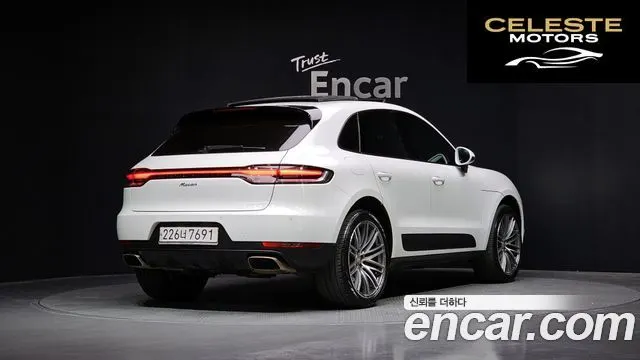 PORSCHE Macan 2.0 2019 — photo 2 sur 32