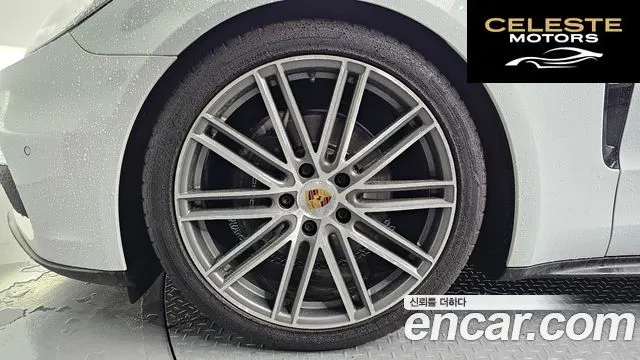 PORSCHE Panamera (971) 3.0 AWD 2018 — photo 5 sur 20