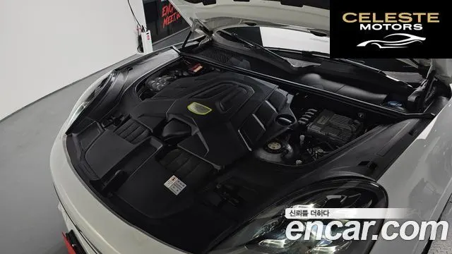 PORSCHE Cayenne (PO536) 3.0 E-High 2021 — photo 6 sur 35