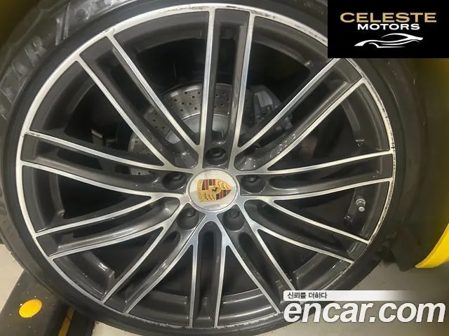 PORSCHE 718 Boxster 2.0 2018 — photo 12 sur 25