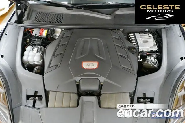 PORSCHE Cayenne (PO536) 4.0 Turbo Coupé 2021 — photo 6 sur 26