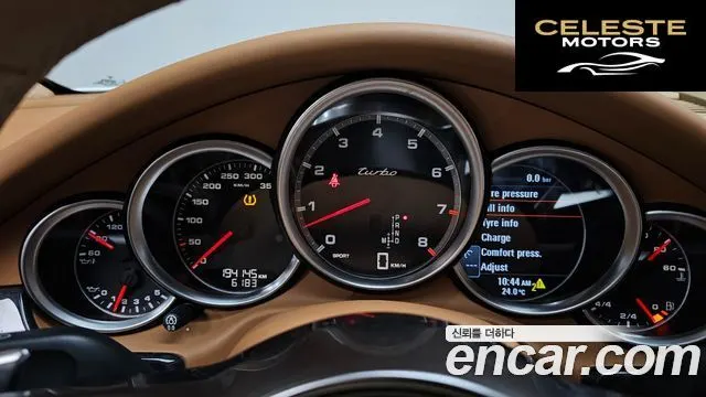 PORSCHE Panamera 4.8 Turbo 2010 — photo 10 sur 40