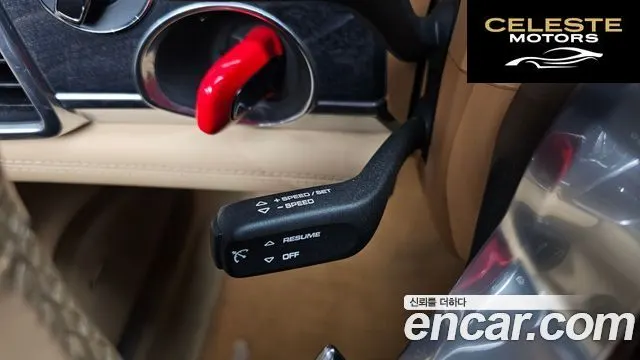 PORSCHE Panamera 4.8 Turbo 2010 — photo 31 sur 40