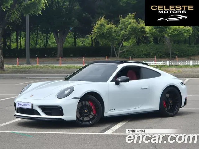 PORSCHE 911 (992) Carrera GTS 2022 — photo 11 sur 24