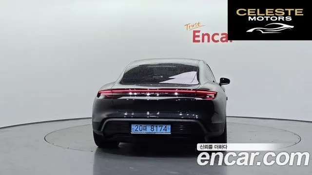 PORSCHE Taycan 2025 — photo 4 sur 37