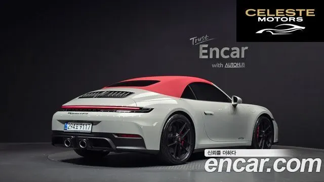 PORSCHE 911 (992) Carrera 4 GTS Cabriolet 2025 — photo 2 sur 38