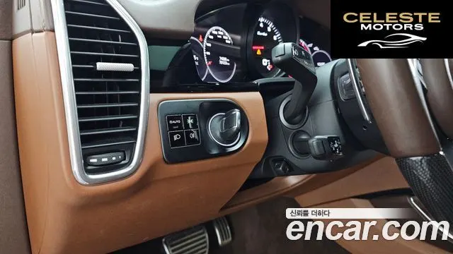 PORSCHE Cayenne (PO536) 4.0 Turbo Coupé 2020 — photo 28 sur 50