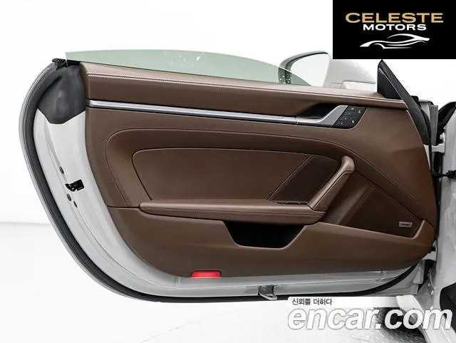 PORSCHE 911 (992) Targa 4S 2024 — photo 18 sur 25