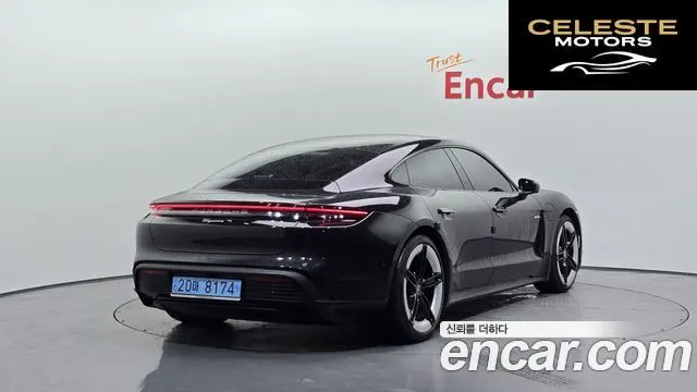 PORSCHE Taycan 2025 — photo 2 sur 37