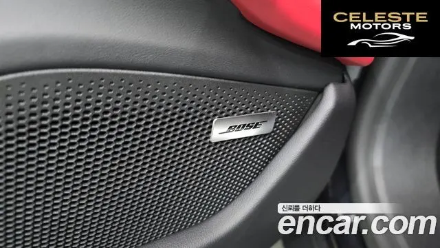 PORSCHE Taycan 2025 — photo 29 sur 37