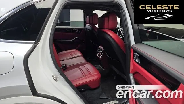 PORSCHE Cayenne (PO536) 3.0 2023 — photo 17 sur 34