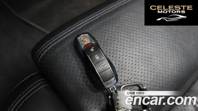 PORSCHE Cayenne 4.8 S 2011 — photo 15 sur 20