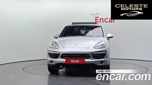 PORSCHE Cayenne 4.8 S 2011 — photo 3 sur 20