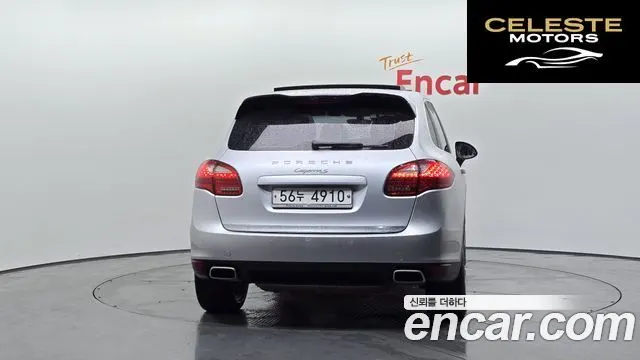 PORSCHE Cayenne 4.8 S 2011 — photo 4 sur 20
