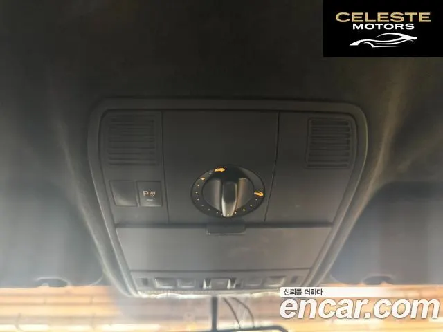 PORSCHE Cayenne 4.8 Turbo 2008 — photo 18 sur 26