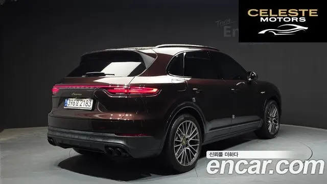 PORSCHE Cayenne (PO536) 3.0 E-HighEdition 2023 — photo 2 sur 34