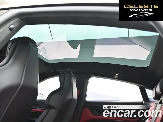PORSCHE Taycan Turbo S 2025 — photo 19 sur 26