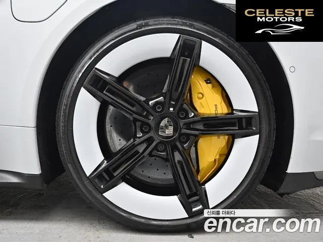 PORSCHE Taycan Turbo S 2025 — photo 5 sur 26