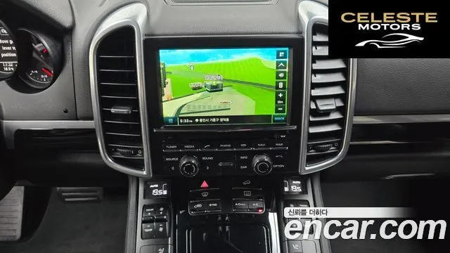 PORSCHE Cayenne 3.6 2016 — photo 14 sur 20
