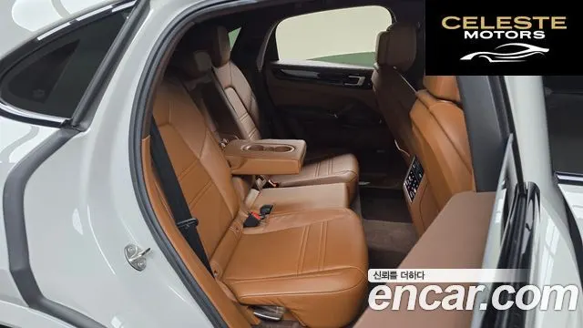 PORSCHE Cayenne (PO536) 3.0 Coupé 2021 — photo 17 sur 31