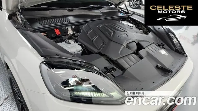 PORSCHE Cayenne (PO536) 3.0 2024 — photo 6 sur 38